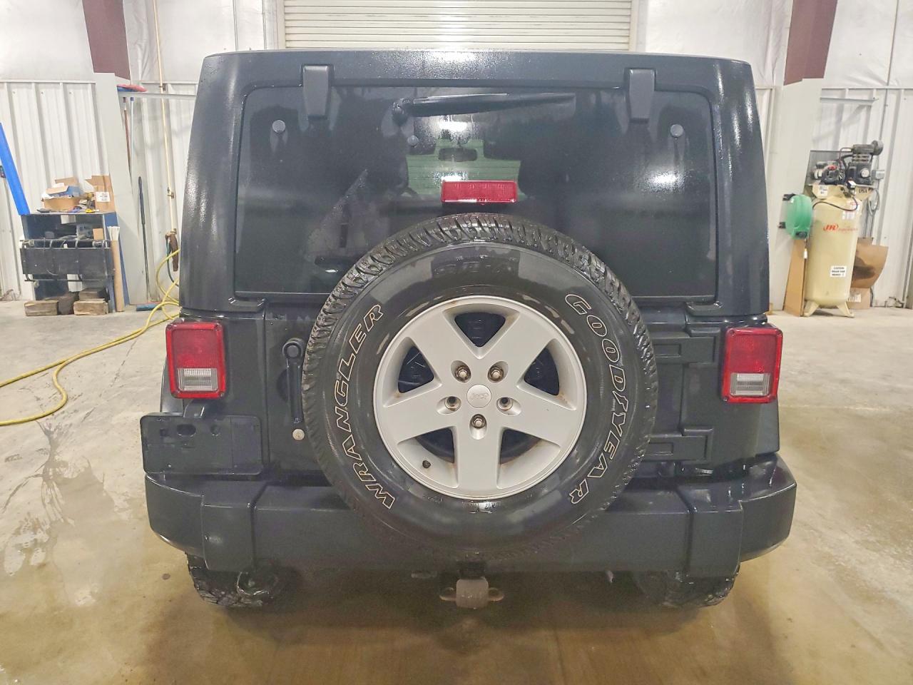 Jeep Wrangler Sport