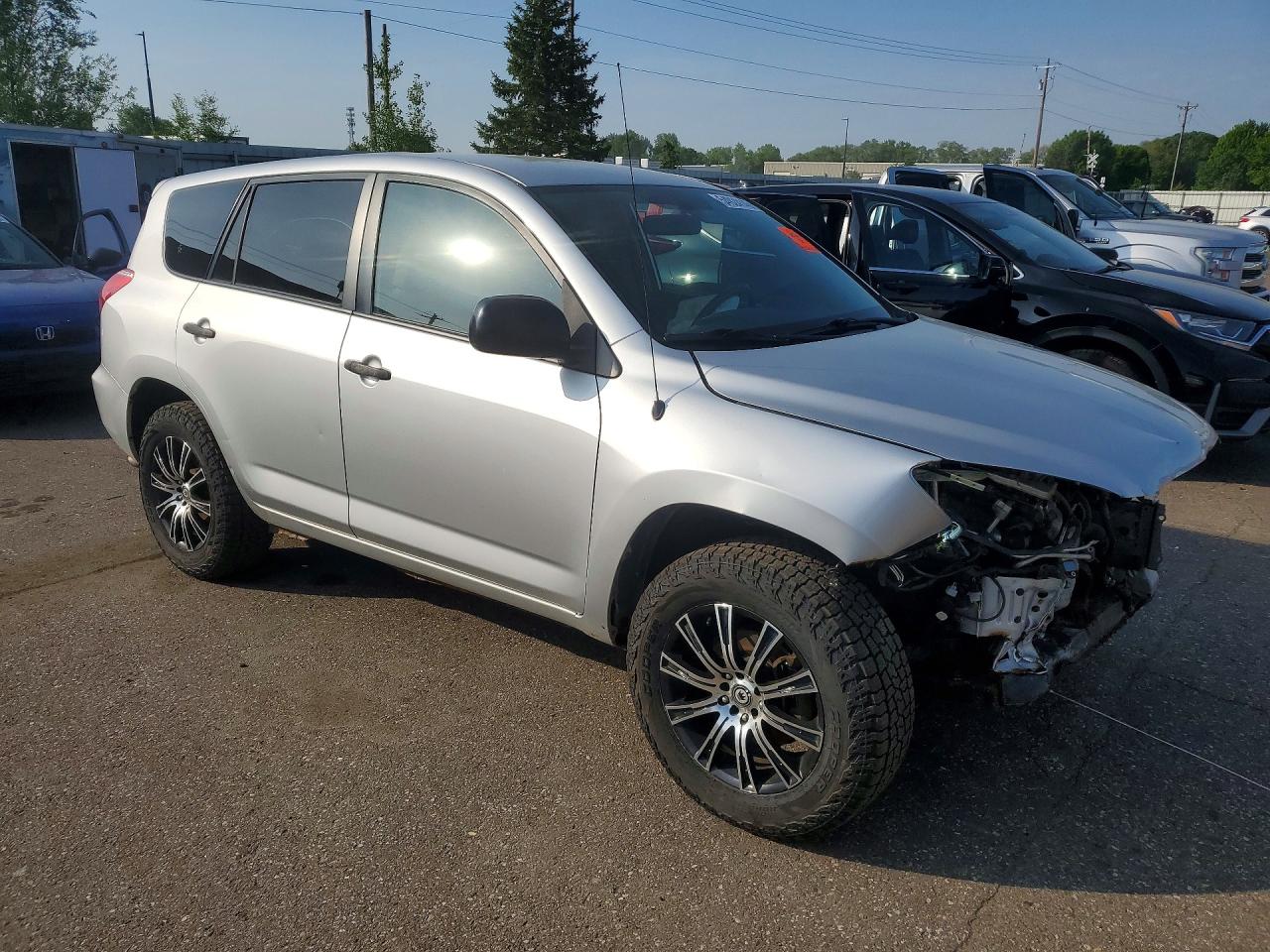 Toyota RAV4 Base