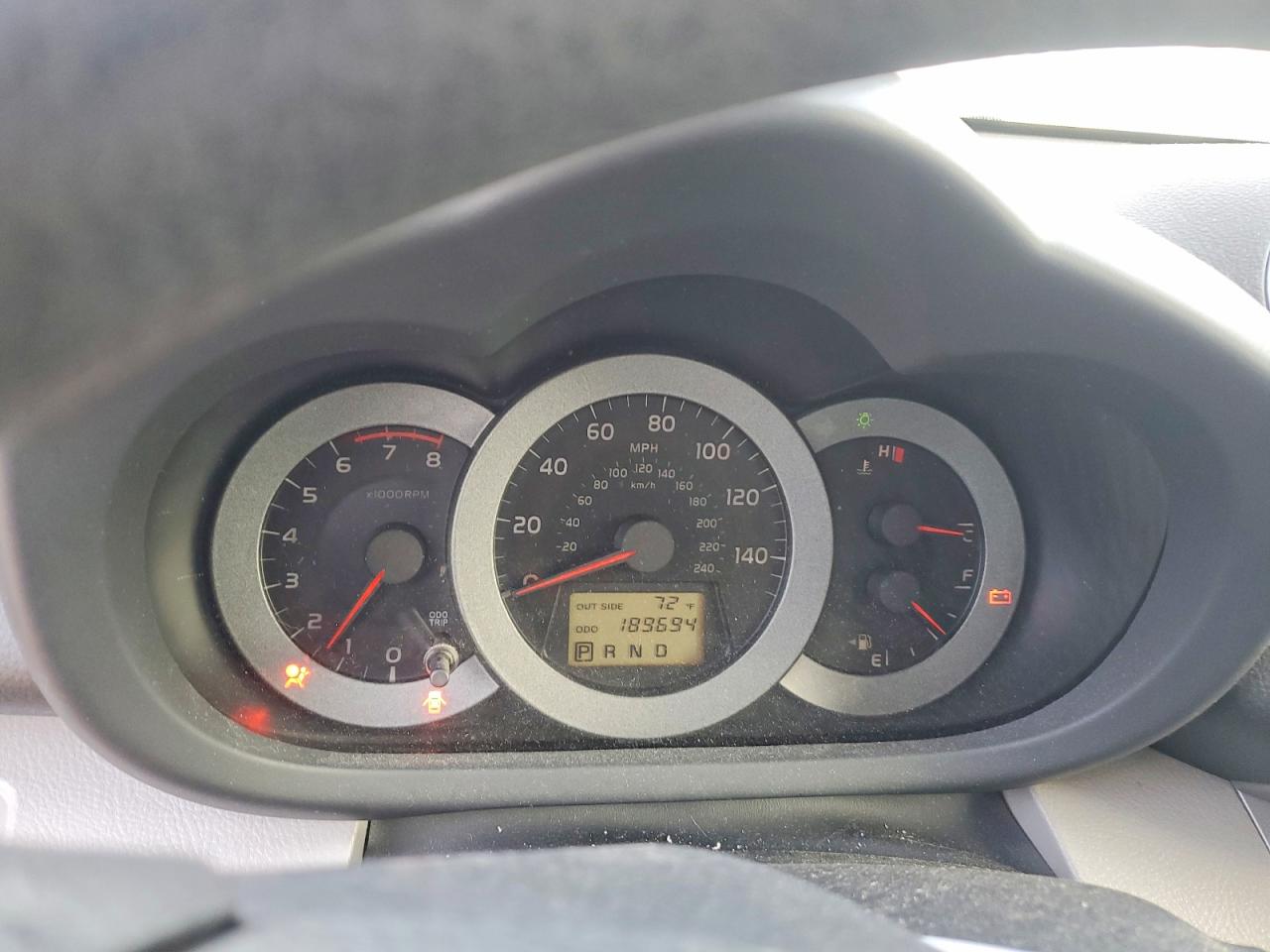 Toyota RAV4 Base