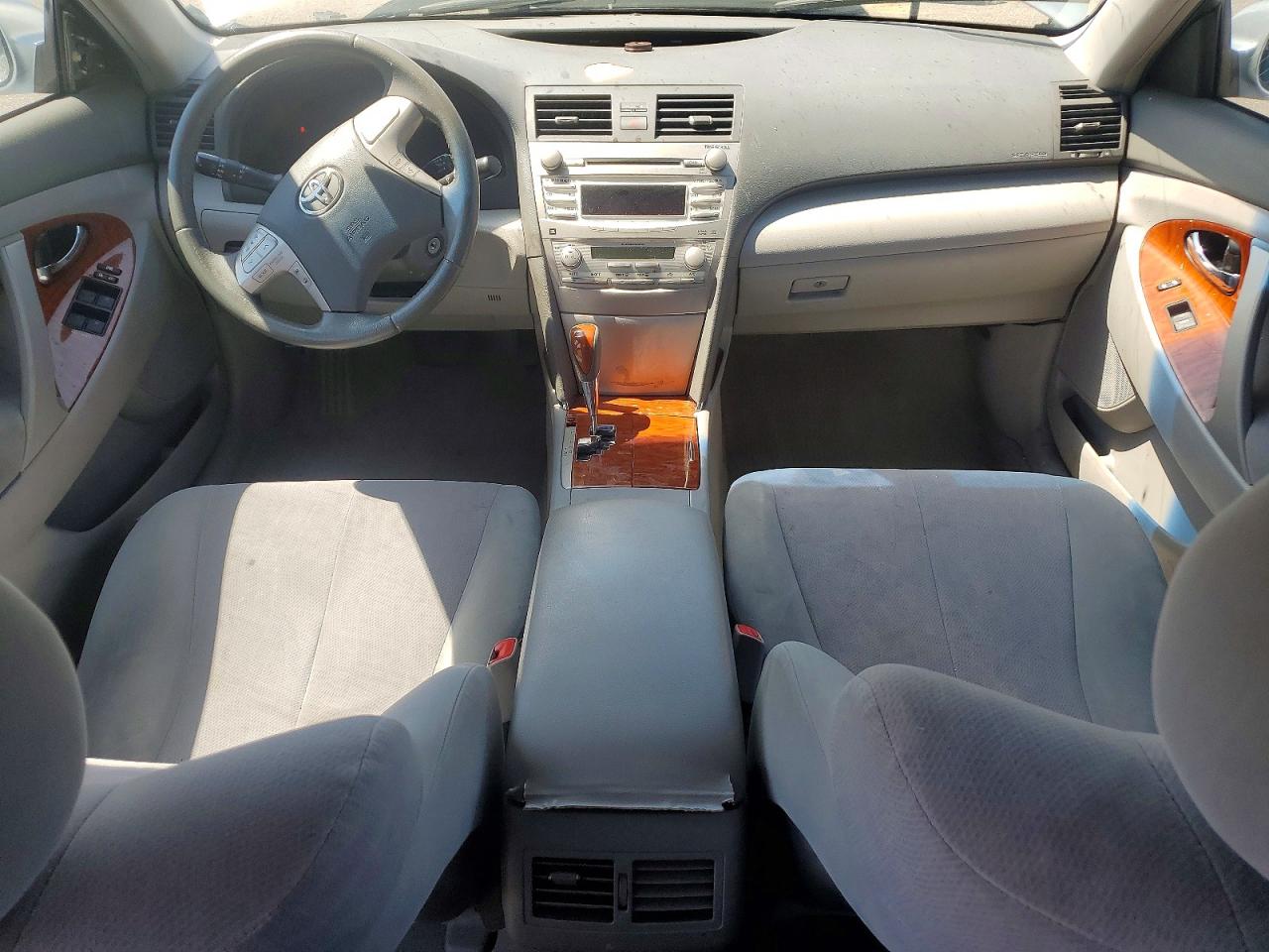 Toyota Camry Xle