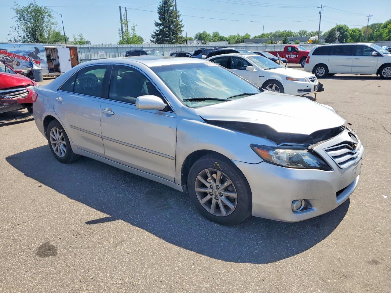 Toyota Camry Xle