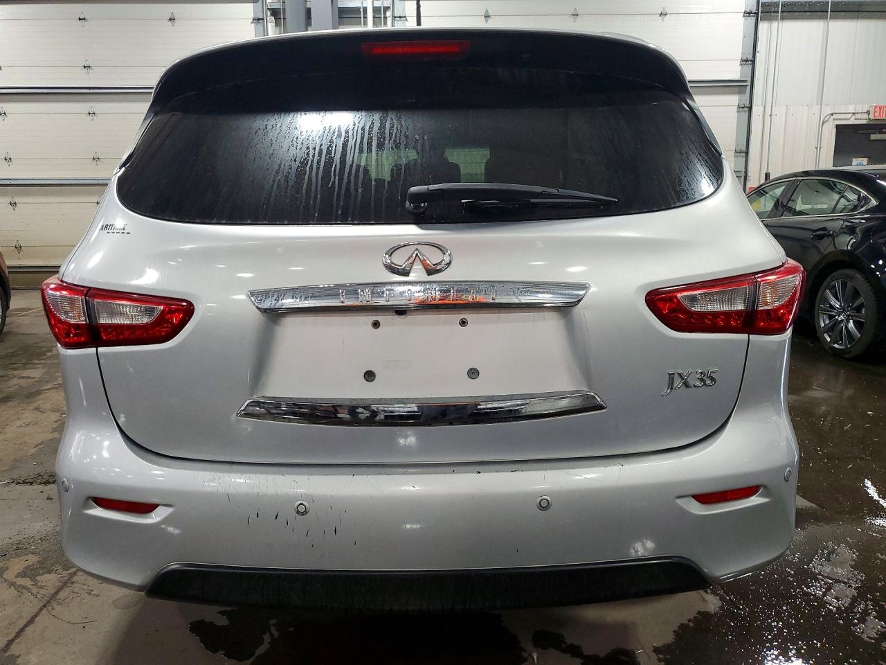 INFINITI JX35 Base