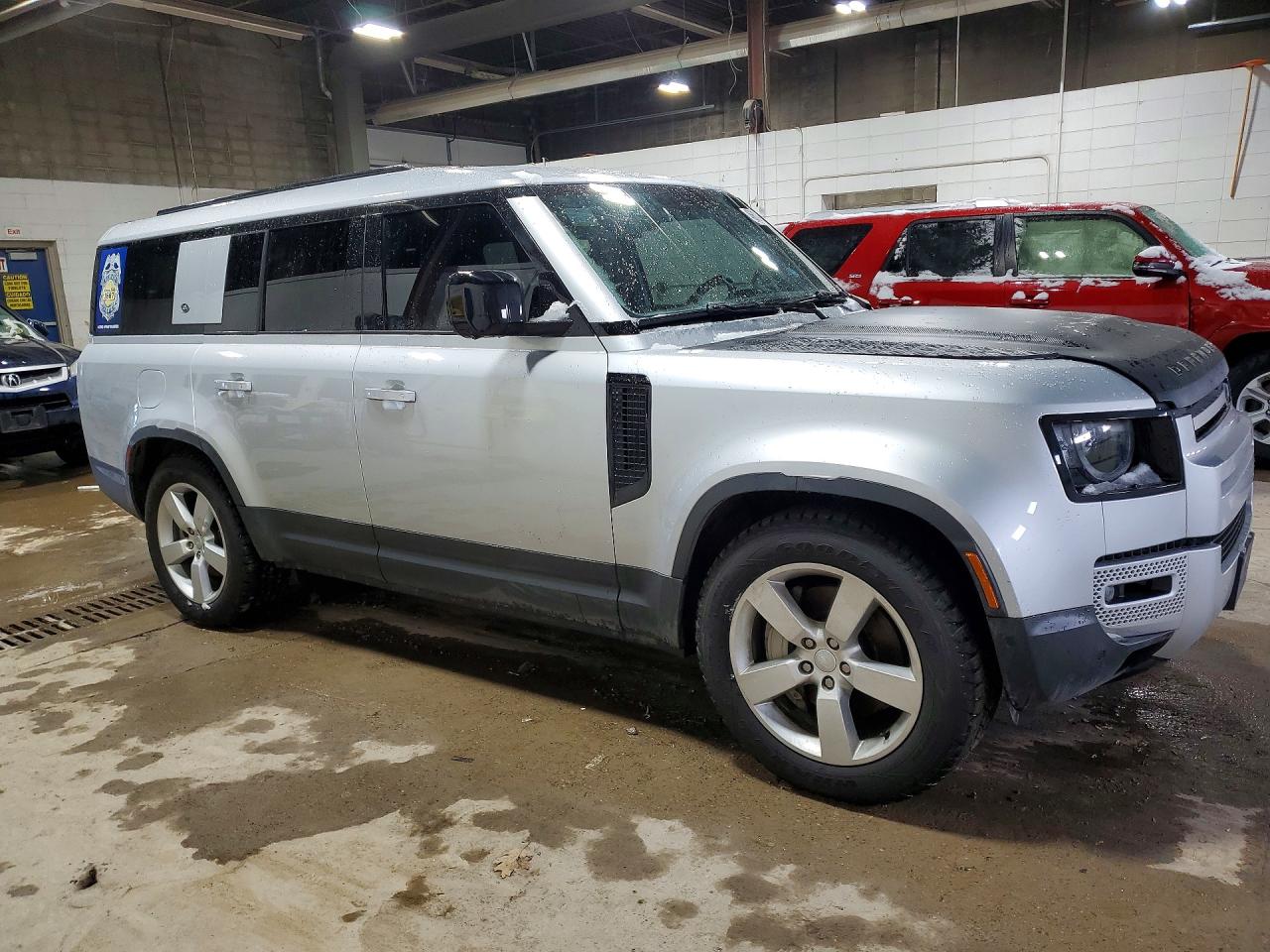 Land Rover Defender 130 Se
