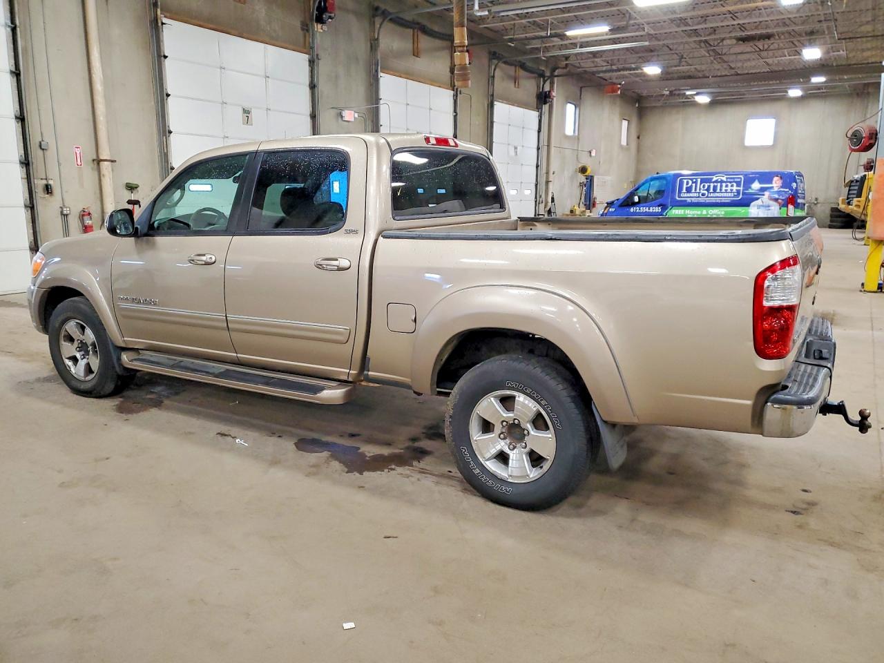 Toyota Tundra Double Cab Sr5