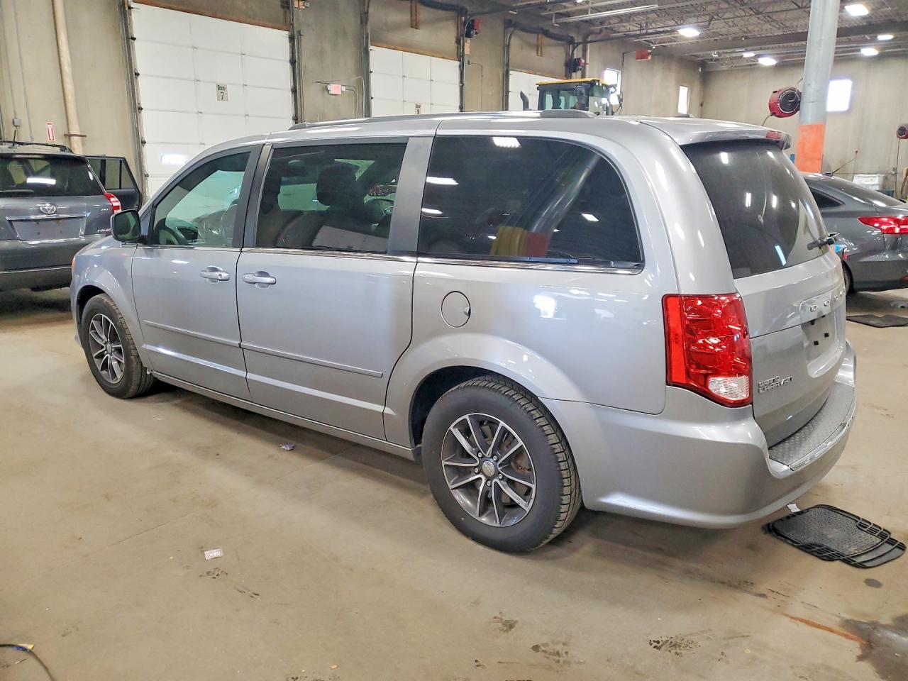 Dodge Caravan Sxt