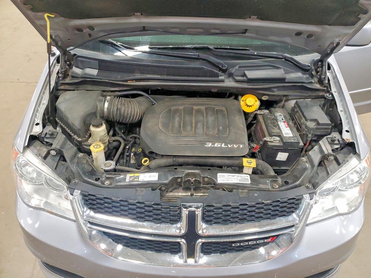 Dodge Caravan Sxt