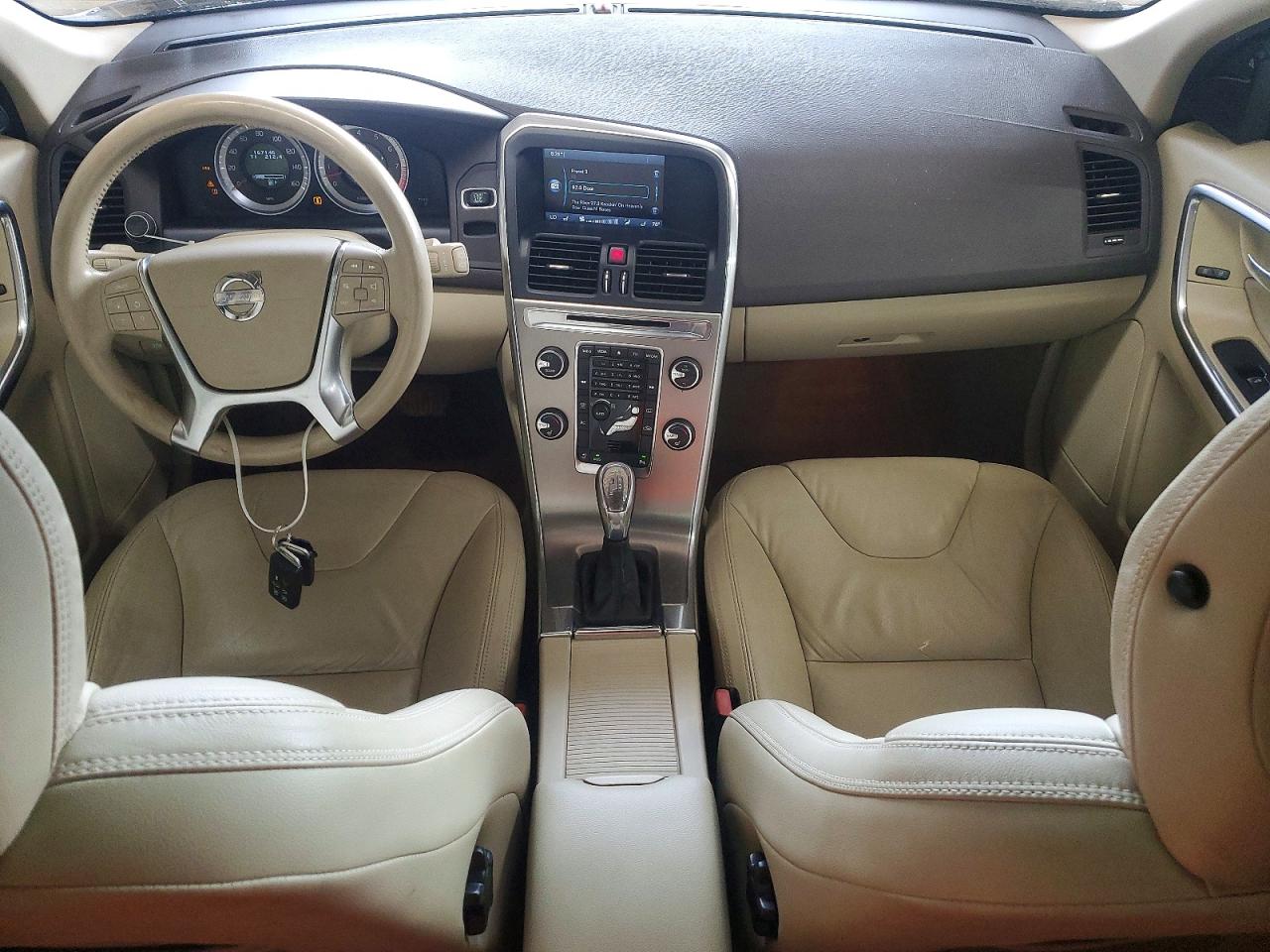 Volvo XC60 T6