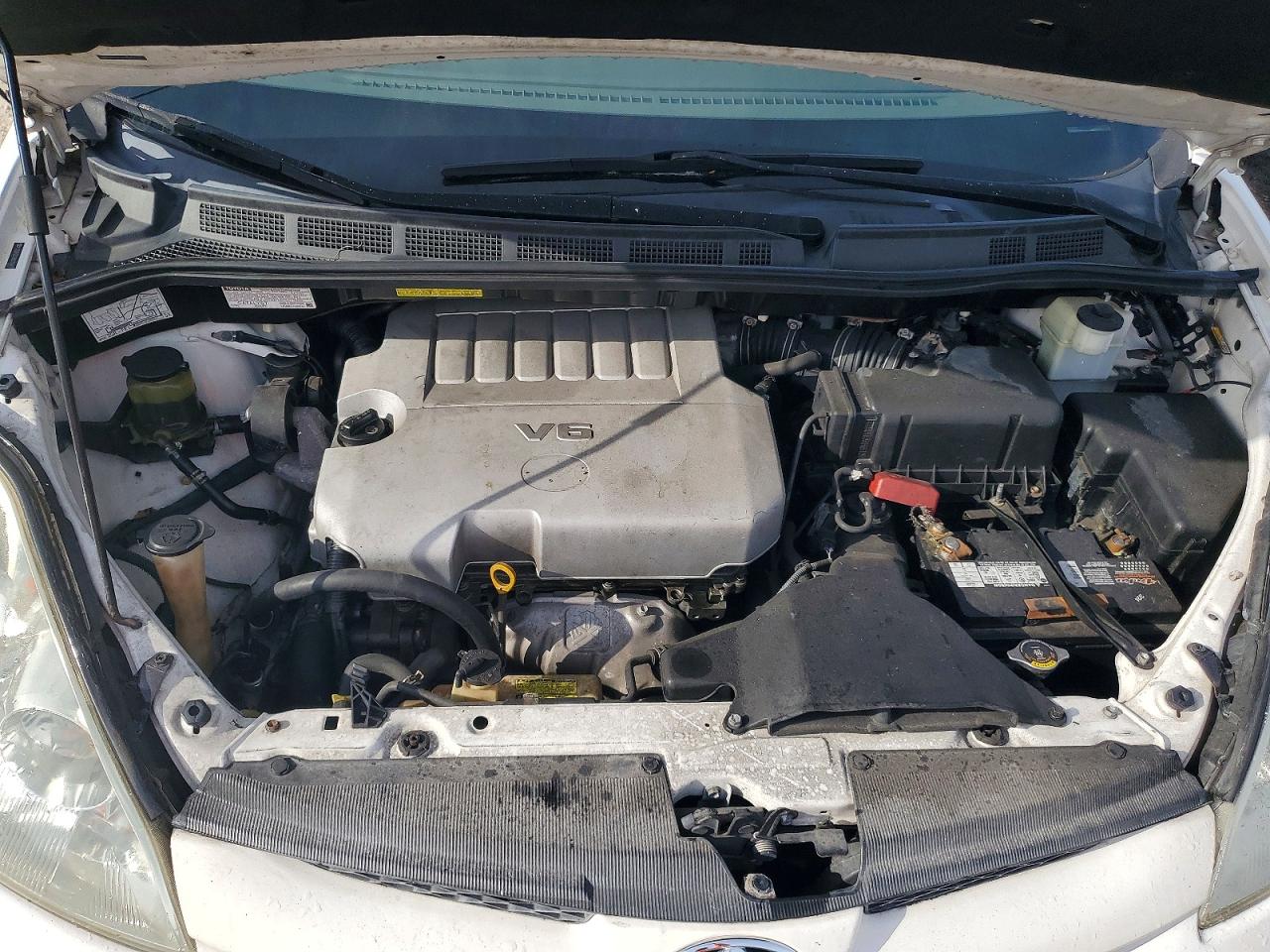 Toyota Sienna Ce 7-passenger