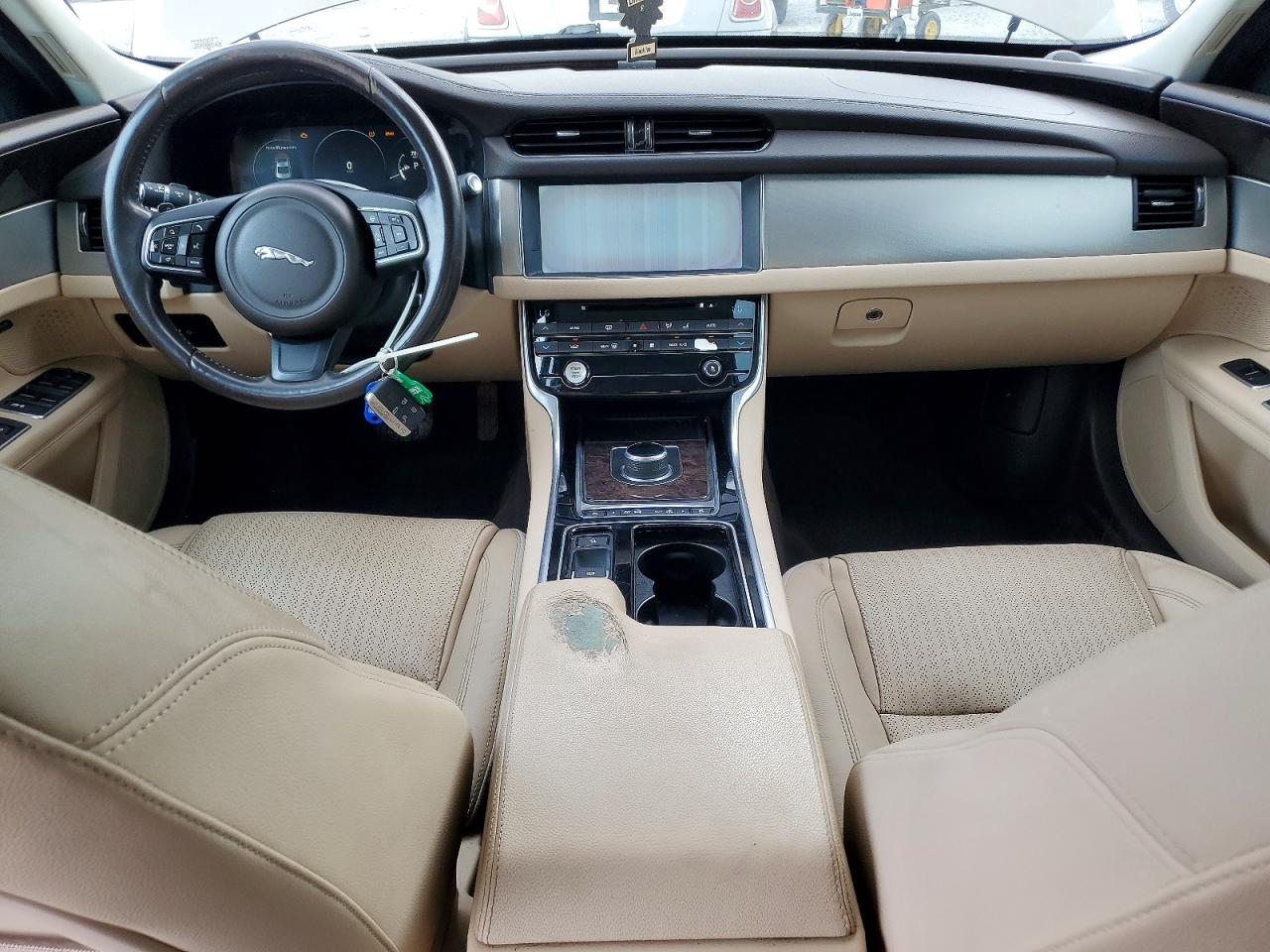 Jaguar XF Prestige