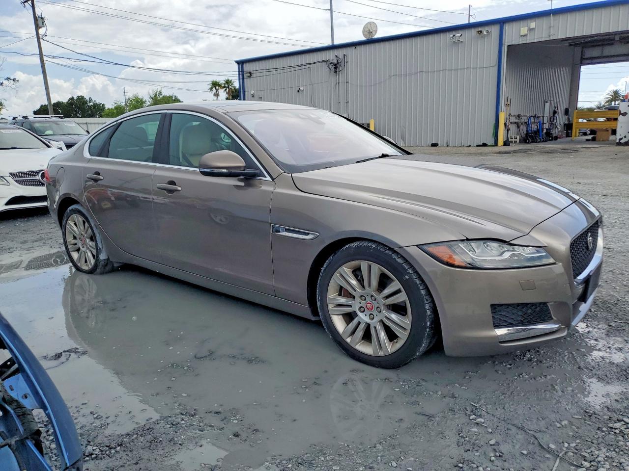 Jaguar XF Prestige