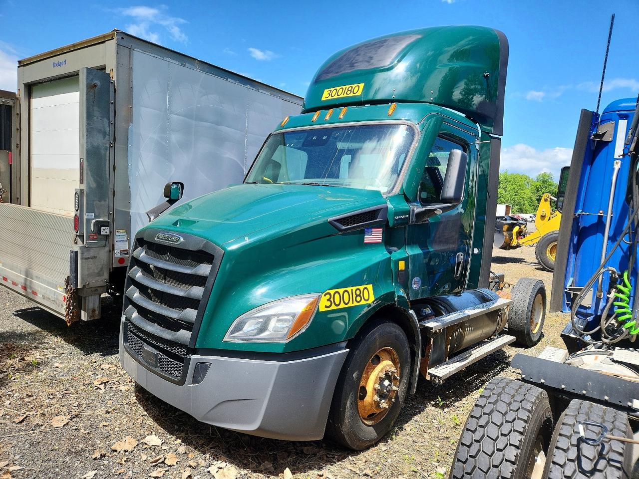 Freightliner Cascadia 116