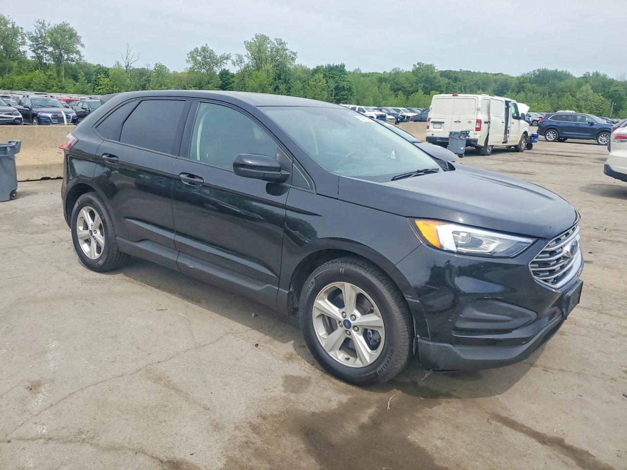 Ford Edge Se