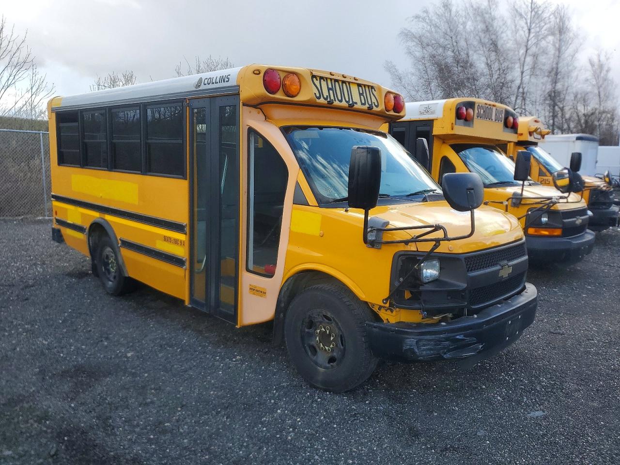 Salvage Chevrolet Express Image