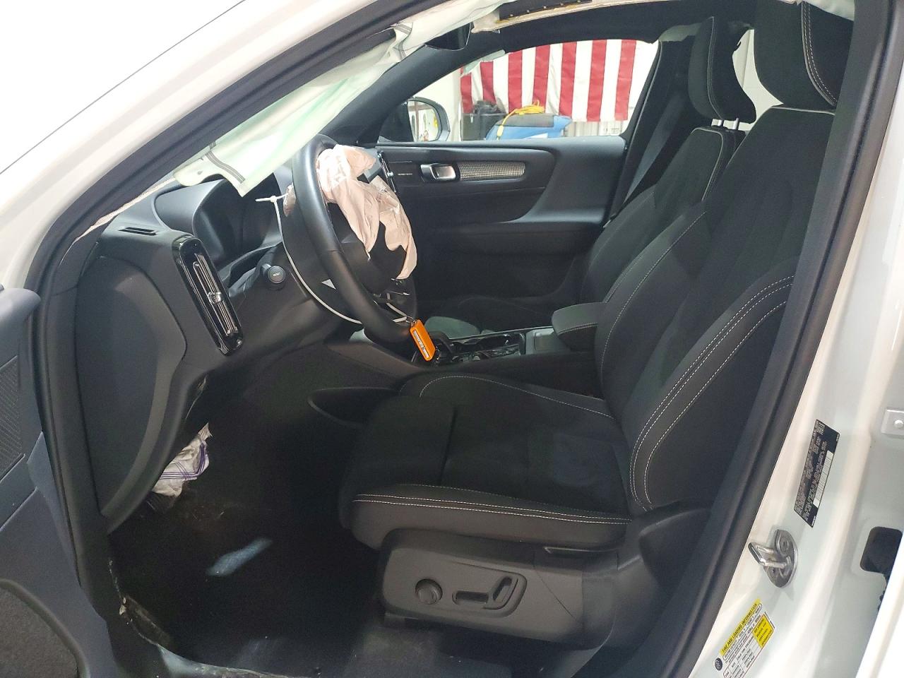 Volvo XC40 Plus