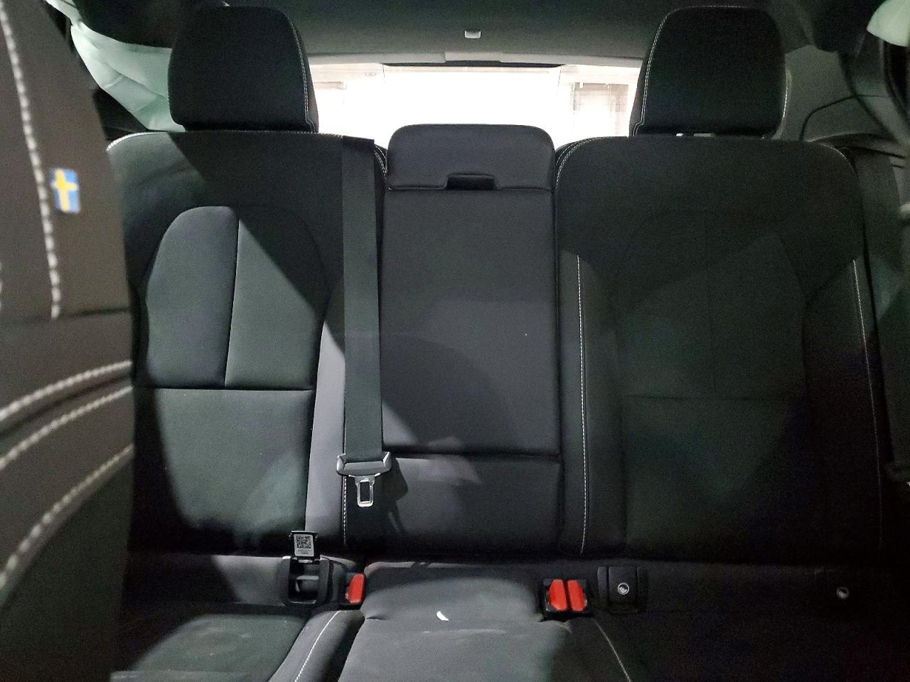 Volvo XC40 Plus