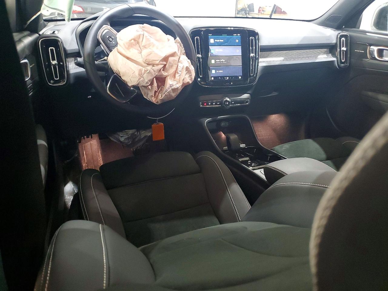Volvo XC40 Plus