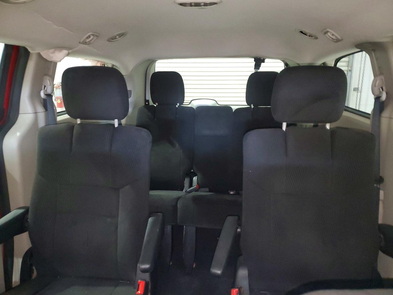 Dodge Caravan Sxt