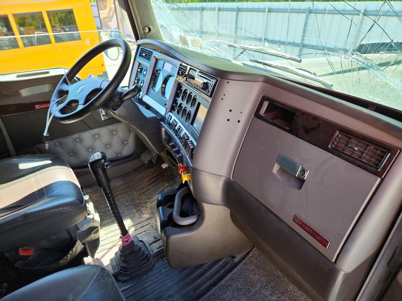 Kenworth Construction W900