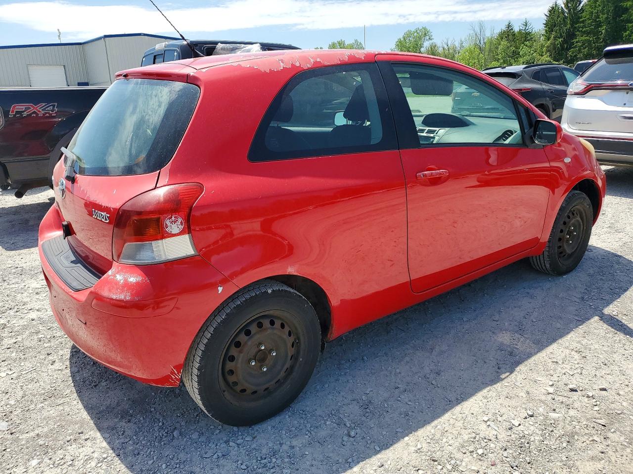 Toyota Yaris Base