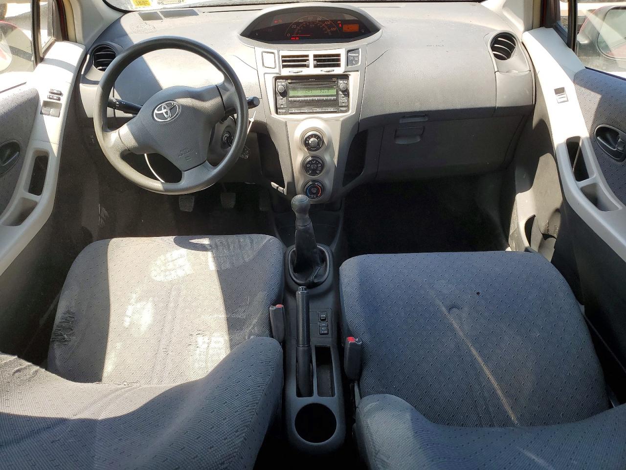 Toyota Yaris Base