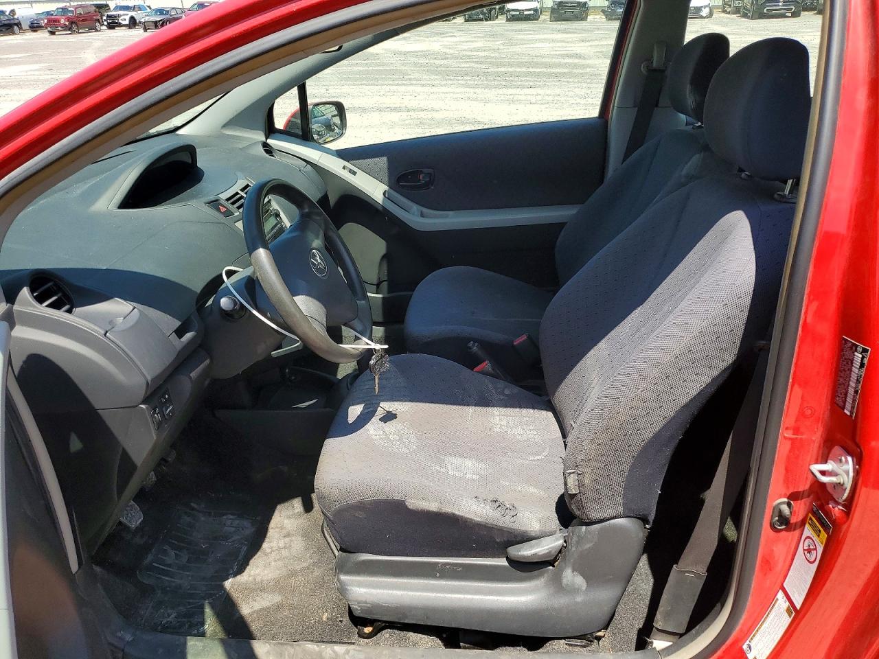 Toyota Yaris Base