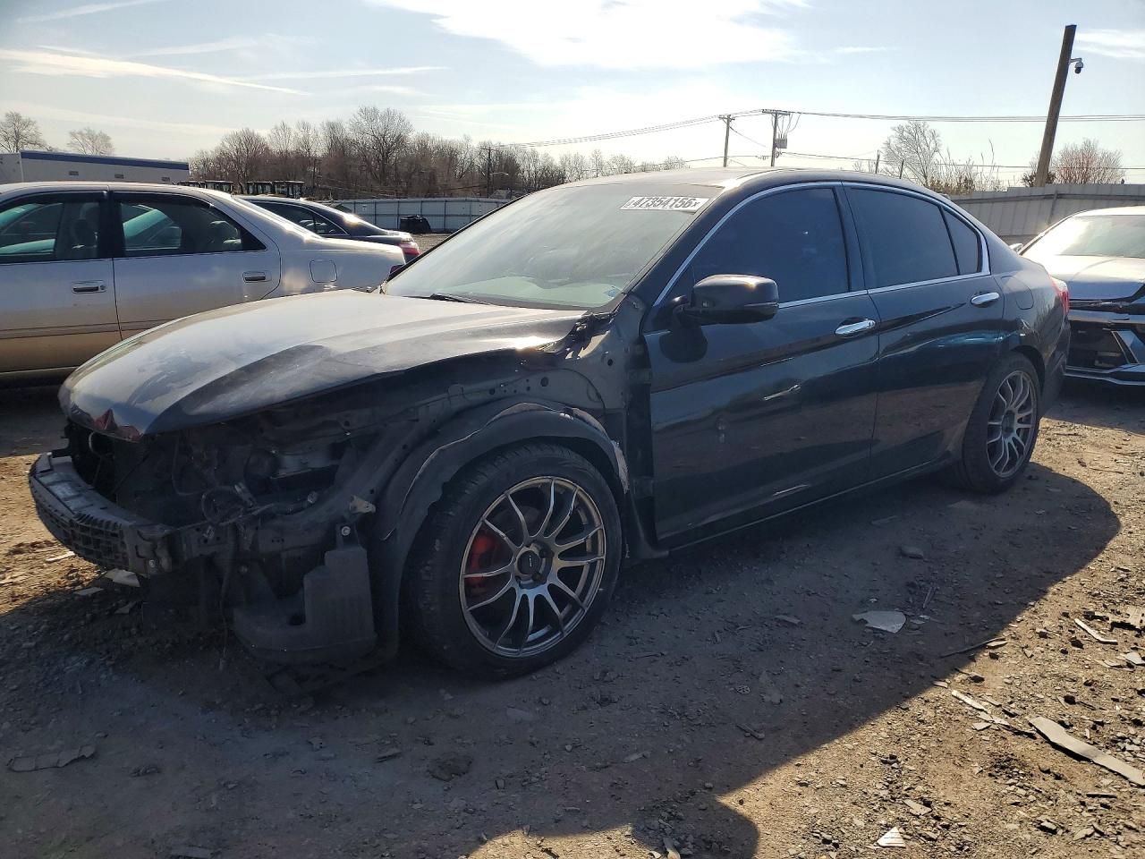 Salvage Honda Accord Image