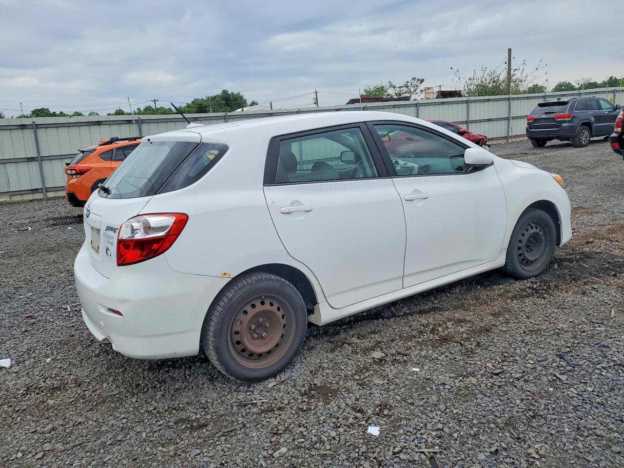 Toyota Matrix Base