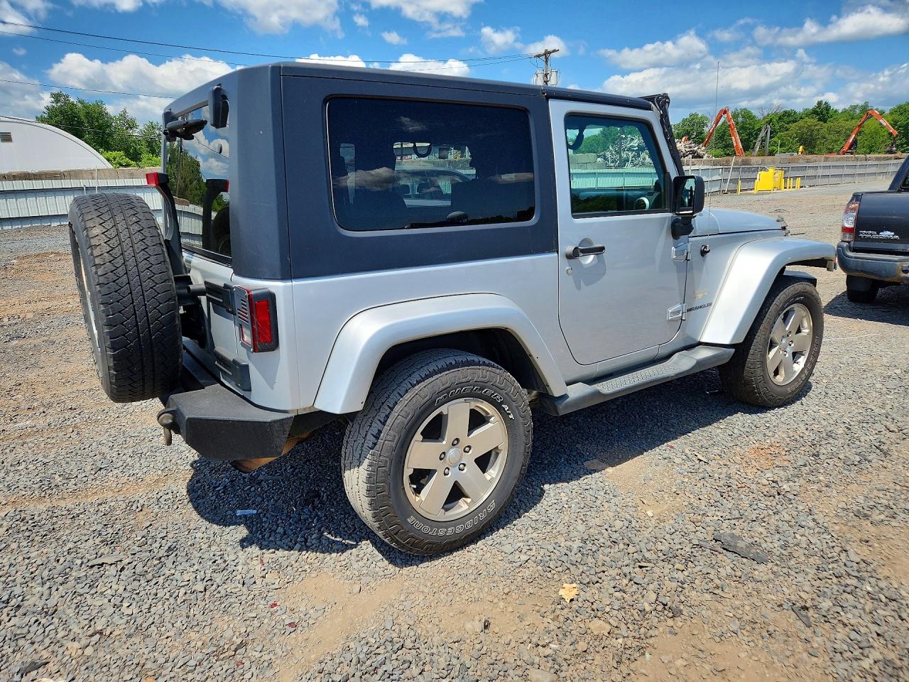 Jeep Wrangler Sahara