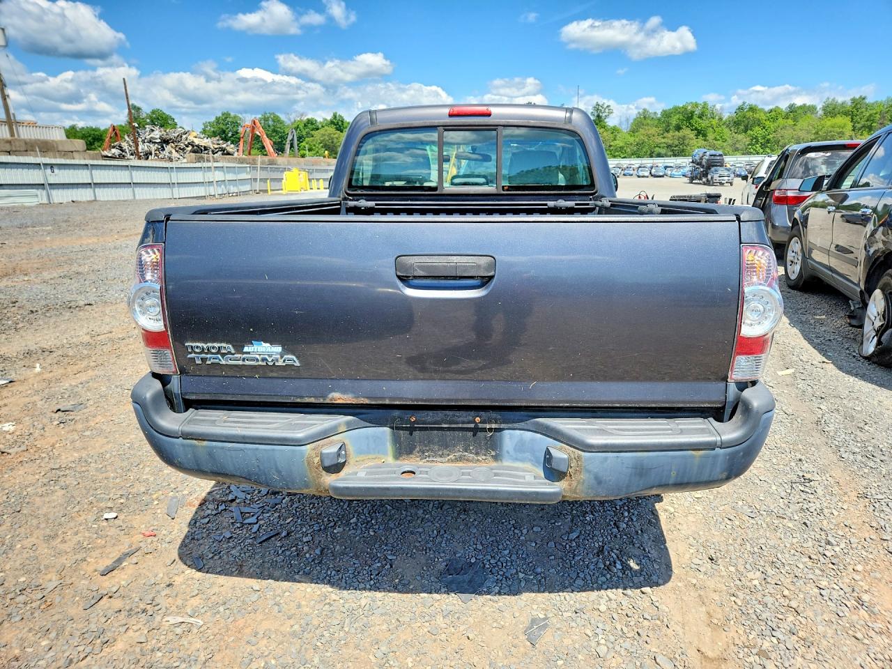 Toyota Tacoma Base