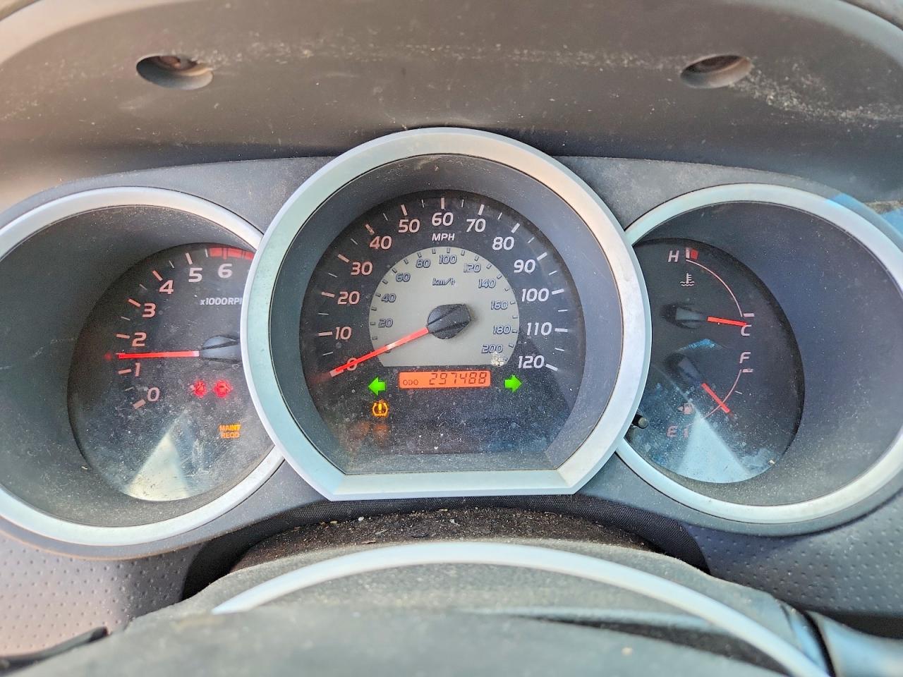 Toyota Tacoma Base