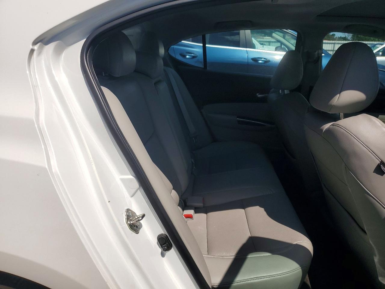 Acura TLX Tech