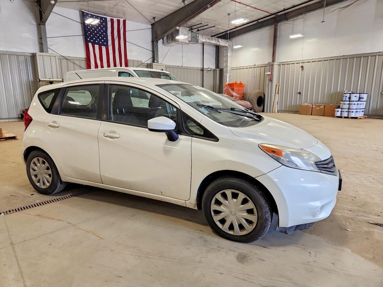 Nissan Versa S Plus