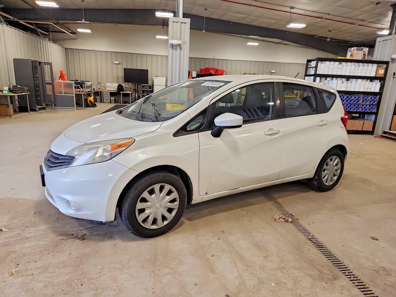 Salvage Nissan Versa Image
