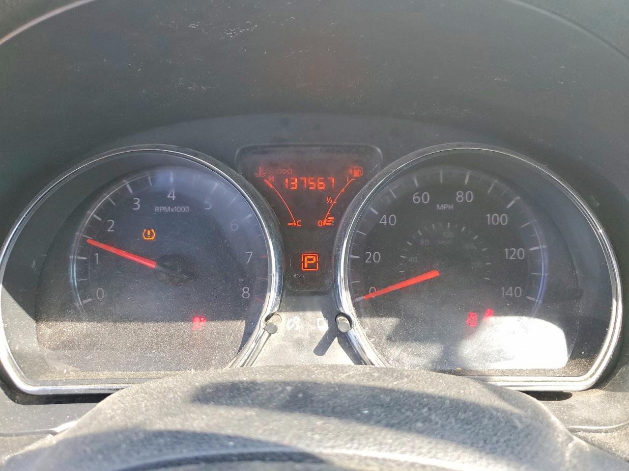 Nissan Versa S Plus