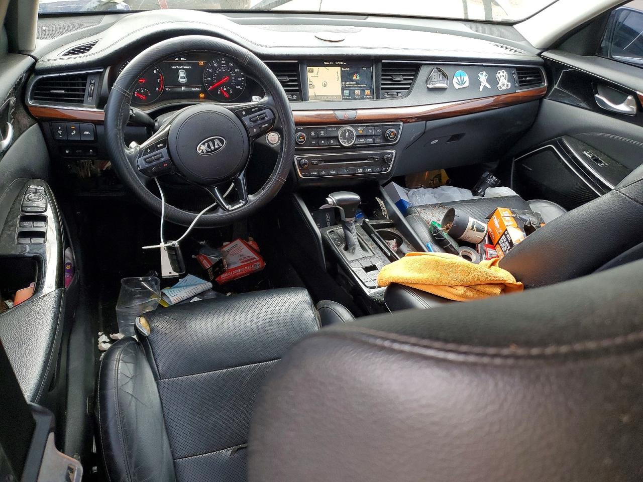 Kia Cadenza Technology