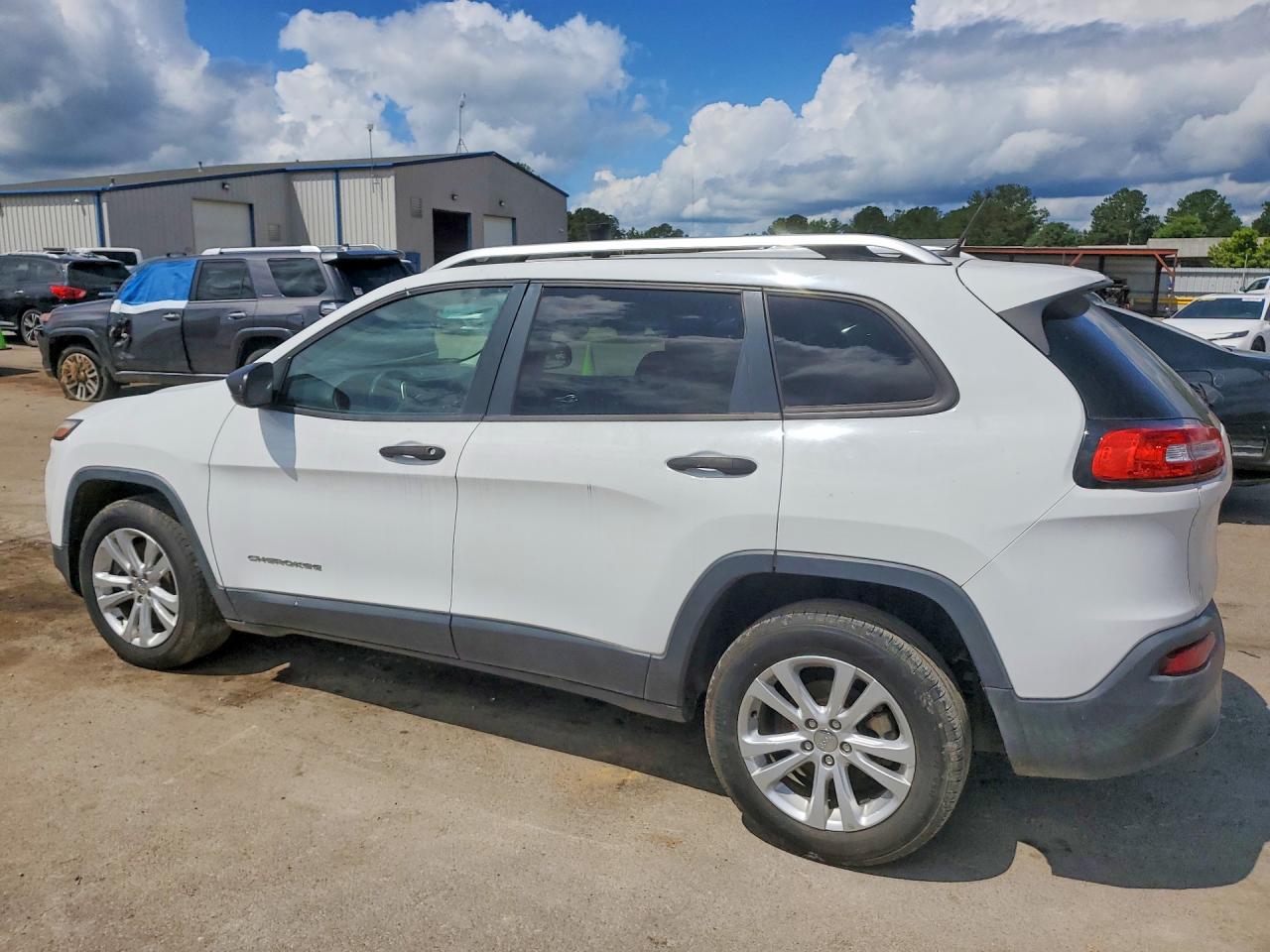 Jeep Cherokee Sport