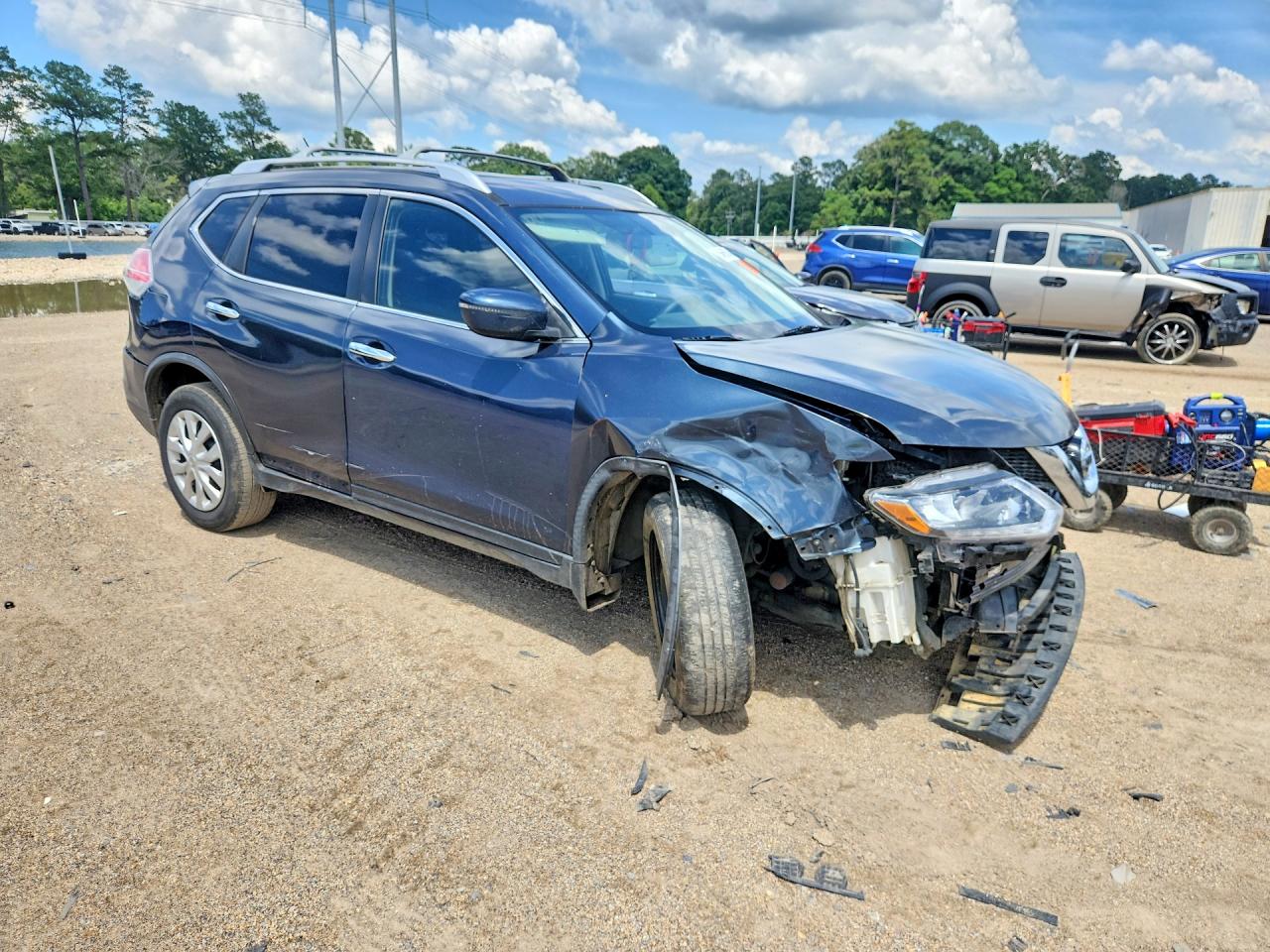 Nissan Rogue S