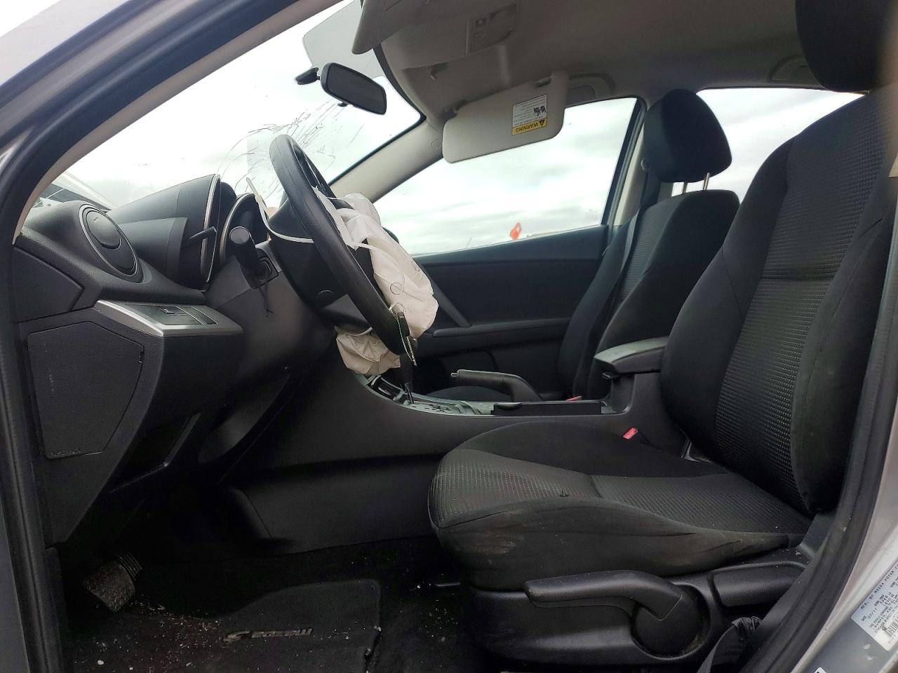Mazda 3 I