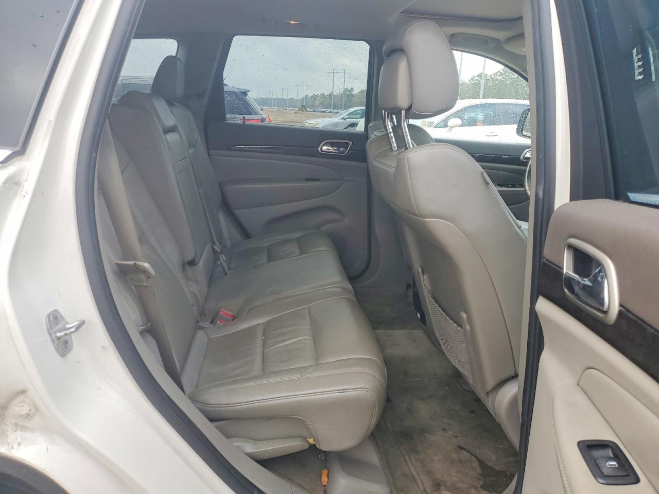 Jeep Grand Cherokee Laredo
