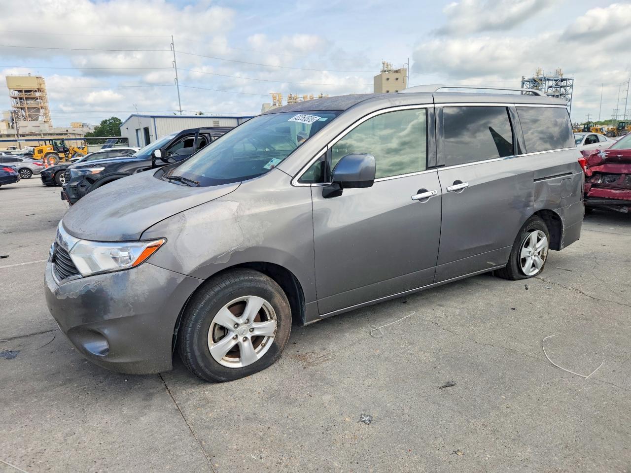 Salvage Nissan Quest 3.5 Image