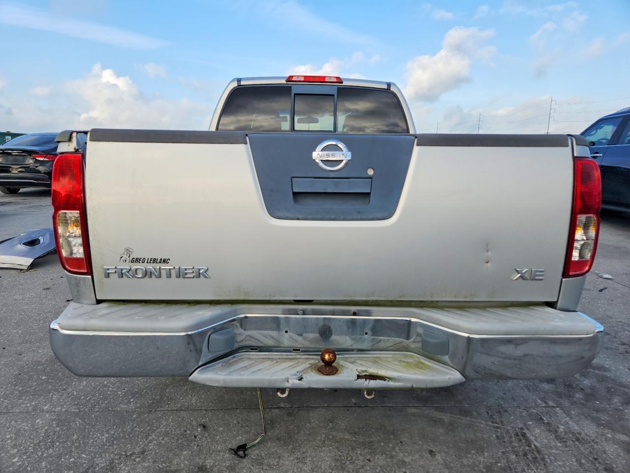 Nissan Frontier King Cab Xe