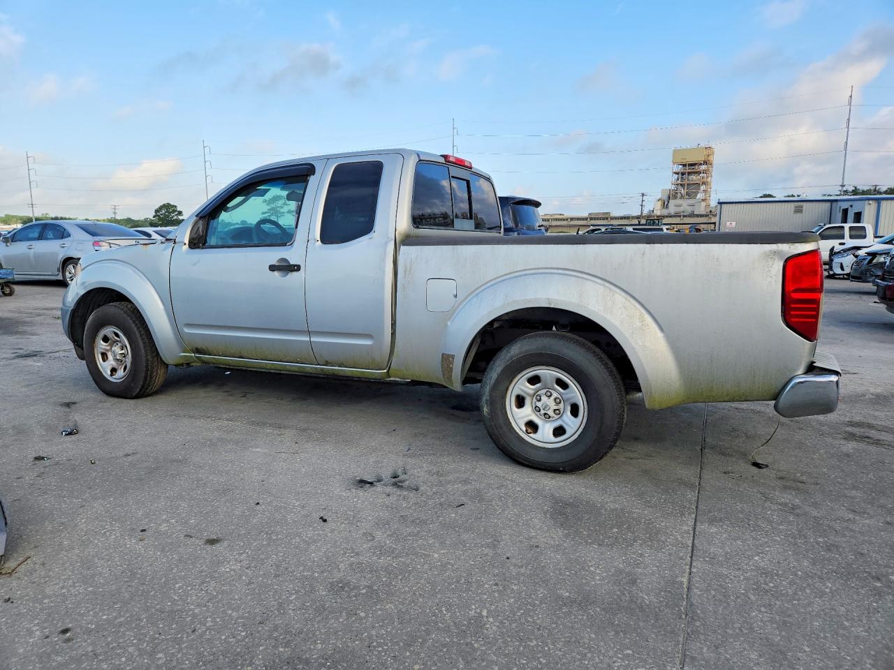 Nissan Frontier King Cab Xe