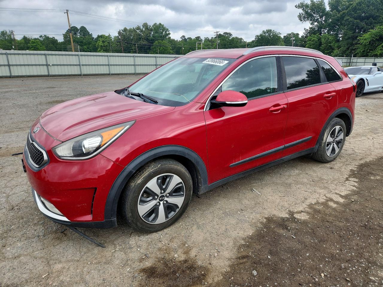 Salvage Kia Niro Image