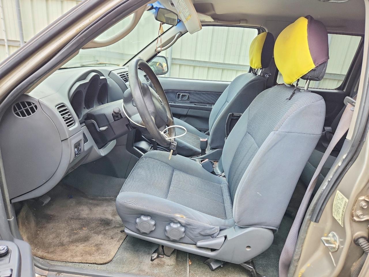 Nissan Frontier Crew Cab Xe V6