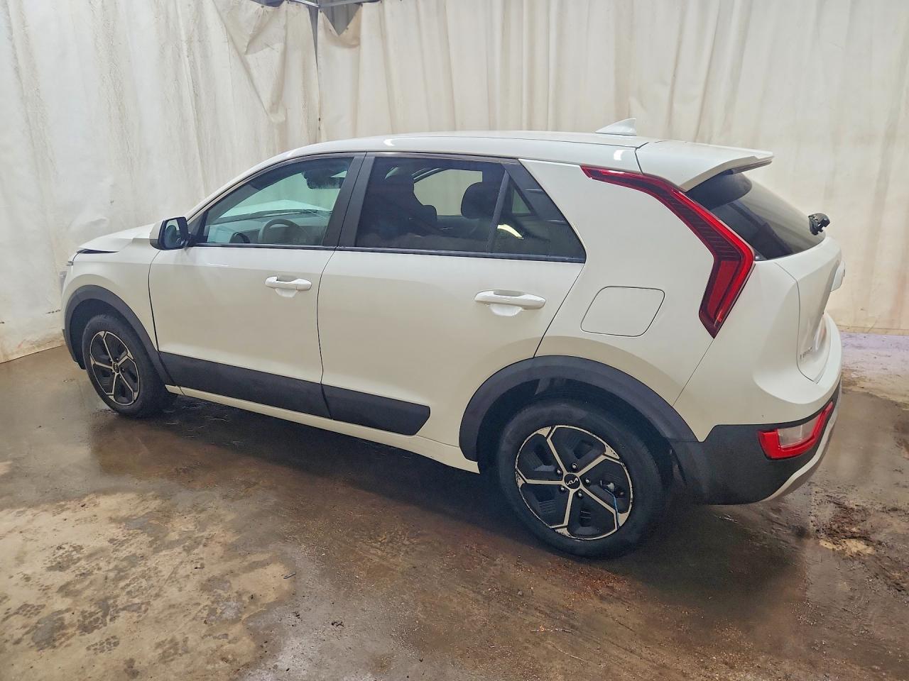 Kia Niro Lx