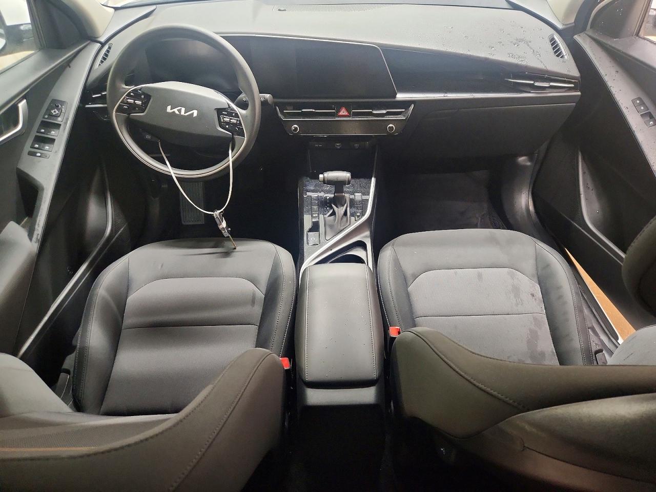 Kia Niro Lx