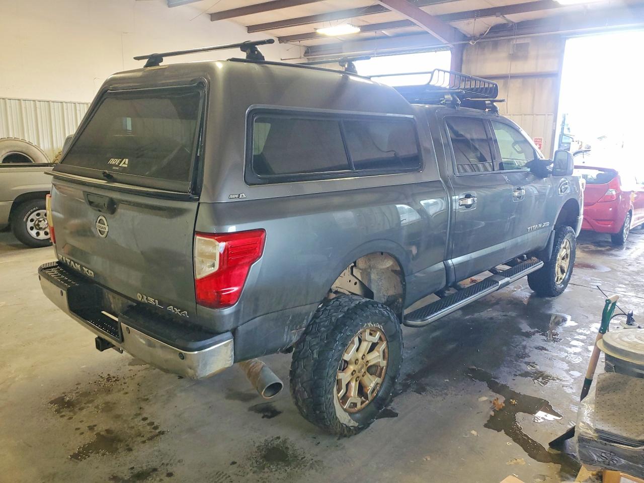 Nissan Titan Sl