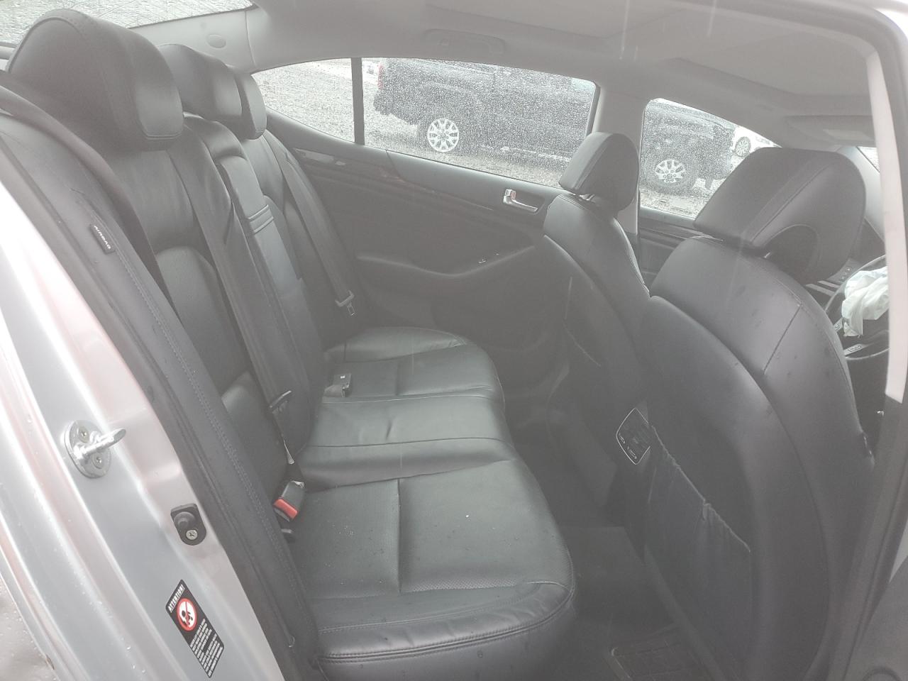 Kia Cadenza Luxury