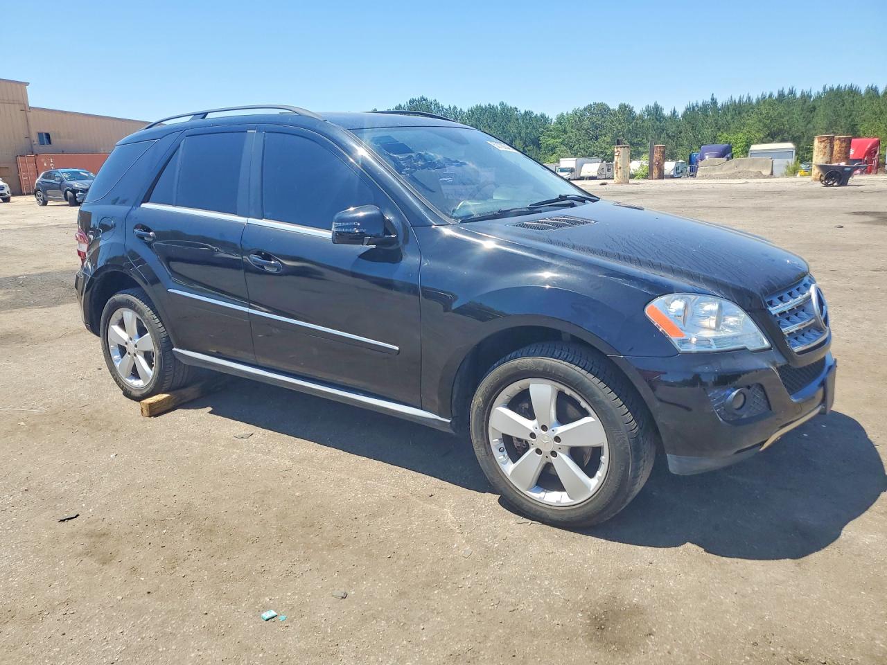 Mercedes-Benz M-Class 350 4matic