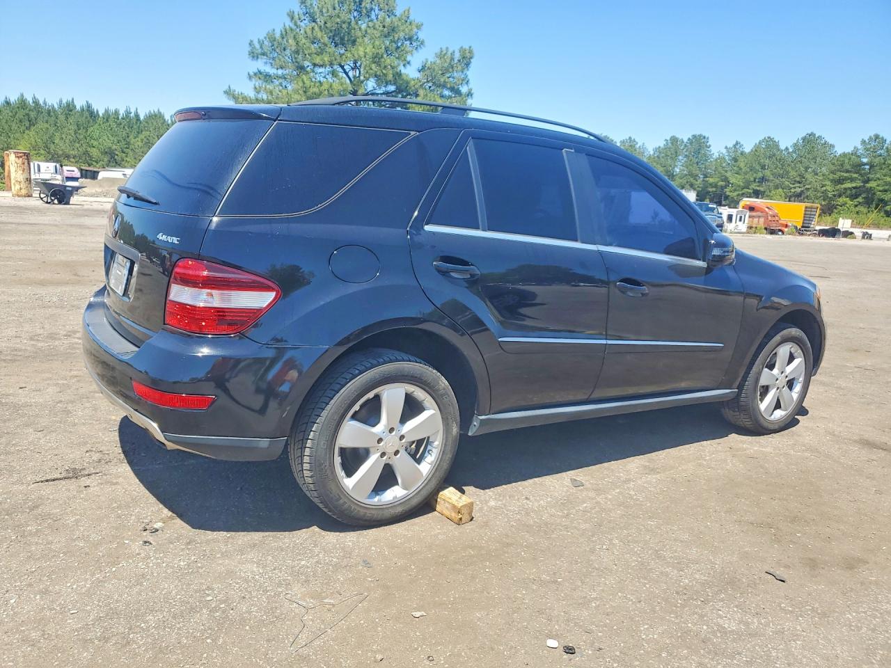 Mercedes-Benz M-Class 350 4matic
